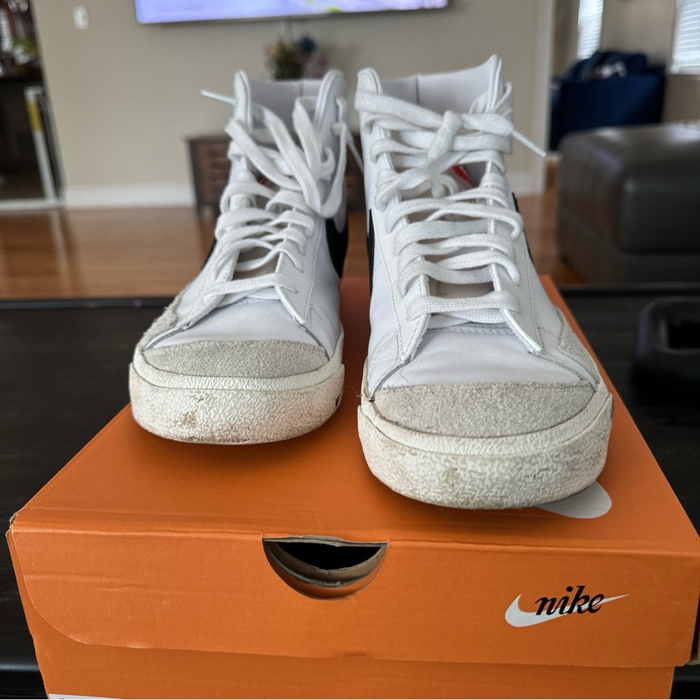 Nike Blazer Mid - image 3